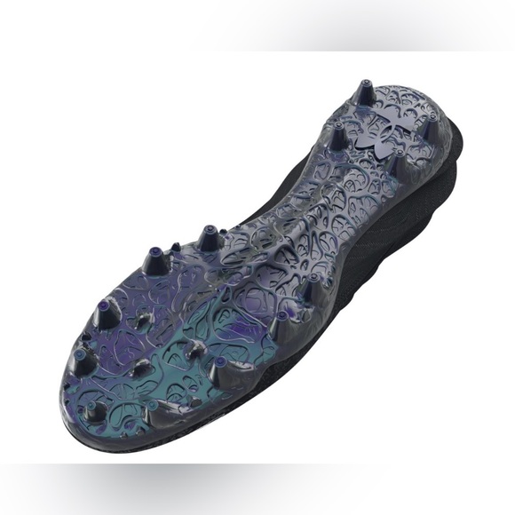 Men Cleats - Picture 2 of 2